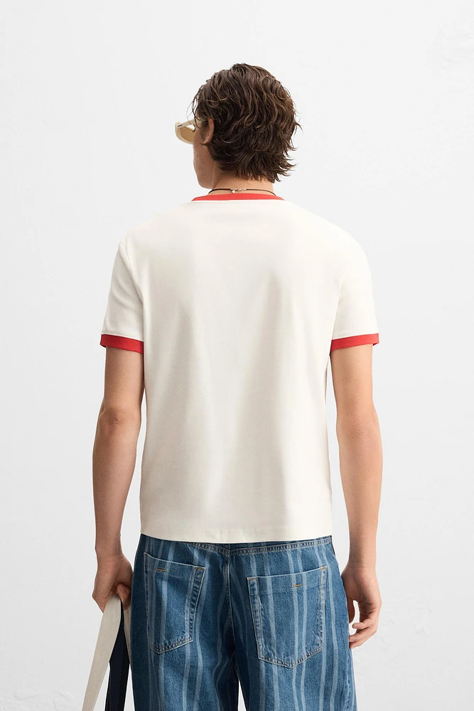 T-SHIRT RIB CONTRASTE INSCRIPTION