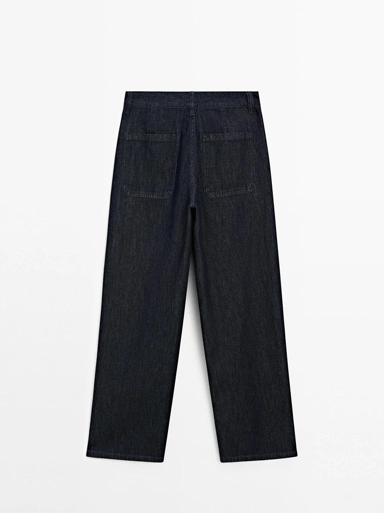 Mid-rise straight-leg jeans