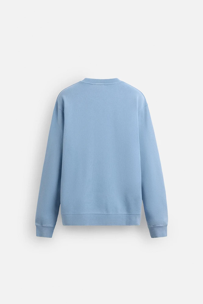 WASHED SNOOPY™ SWEATSHIRT