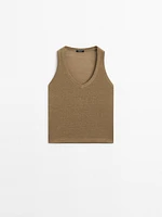 100% linen V-neck knit top