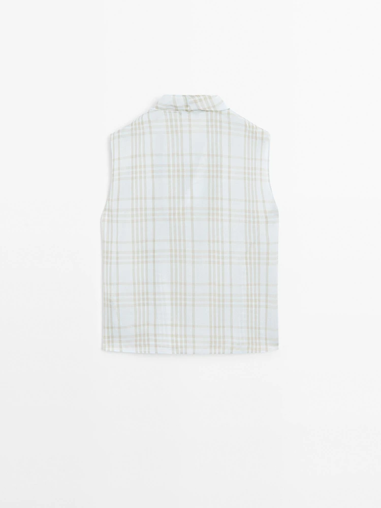 Draped neck check top