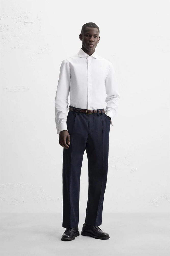 CHEMISE REGULAR FIT POIGNETS BOUTON DE MANCHETTE