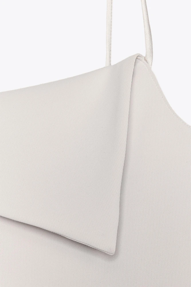 TOP ASYMÉTRIQUE CRÊPE
