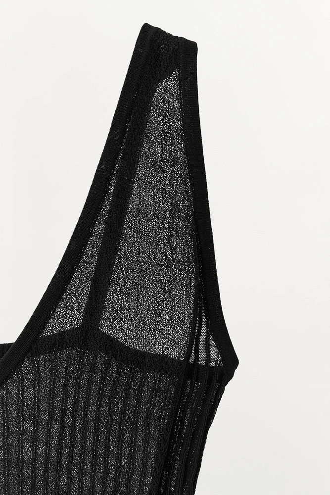 BODY EN MAILLE PLISSÉE
