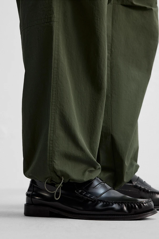 TECHNICAL PARACHUTE PANTS