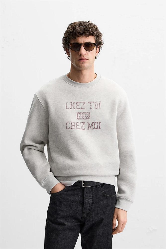 PRINTED TEXT SWEATSHIRT