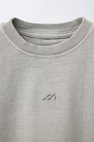 T-SHIRT TEINT EN PIÈCE LOGO BRODÉ