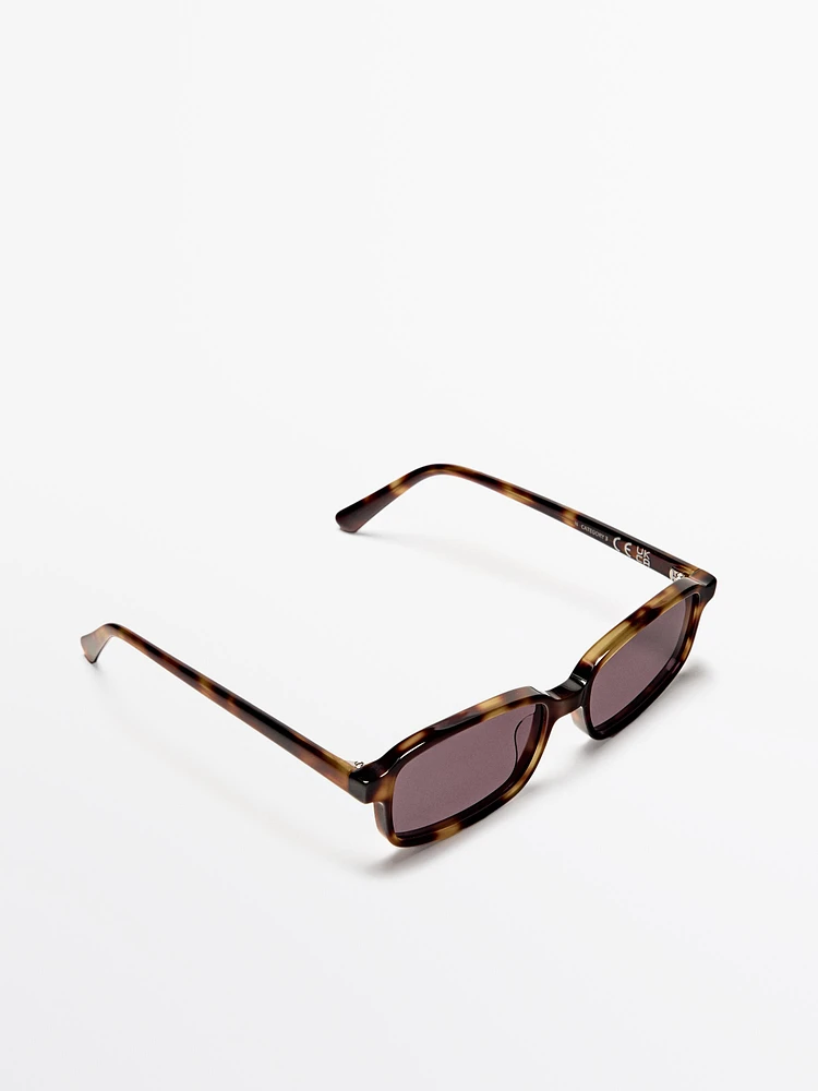 Lunettes de soleil rectangulaires petit format