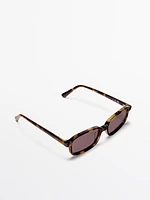 Lunettes de soleil rectangulaires petit format