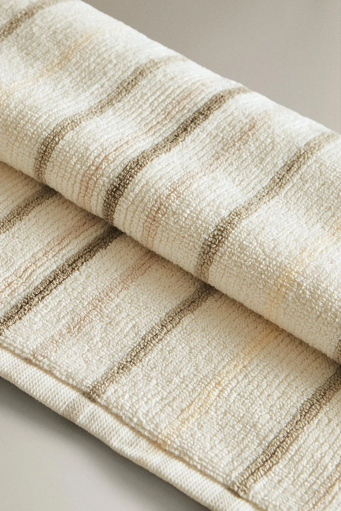 SERVIETTE DE BAIN RAYURES COLORÉES