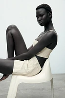 SHORT EN CUIR 100 % À EFFET PLISSÉ