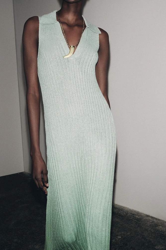 ROBE LONGUE EN MAILLE COUPÉE