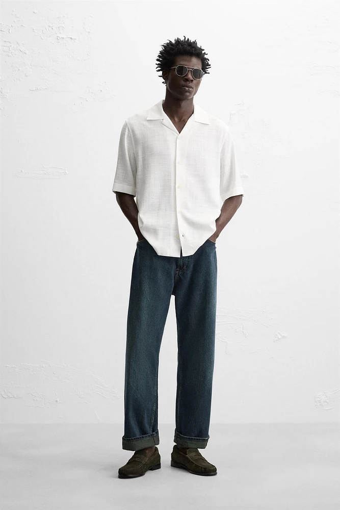 CHEMISE À COUPE DÉCONTRACTÉE