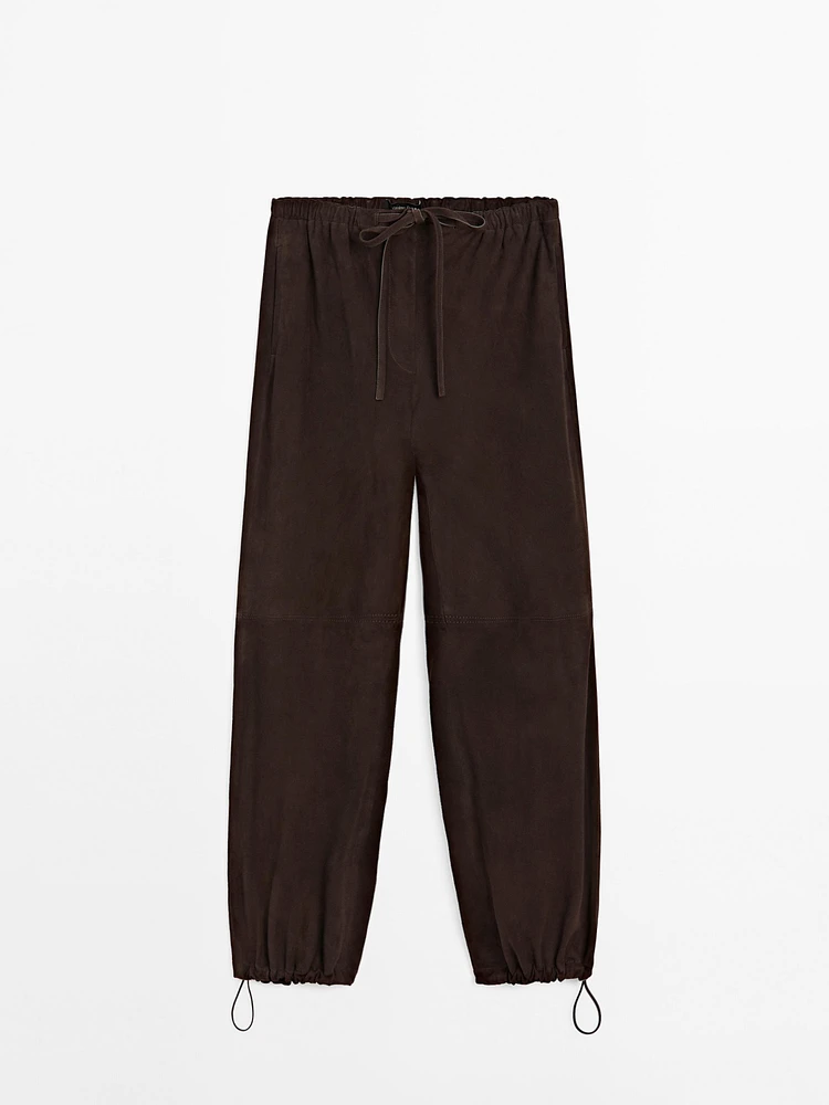 Pantalon parachute en cuir et daim