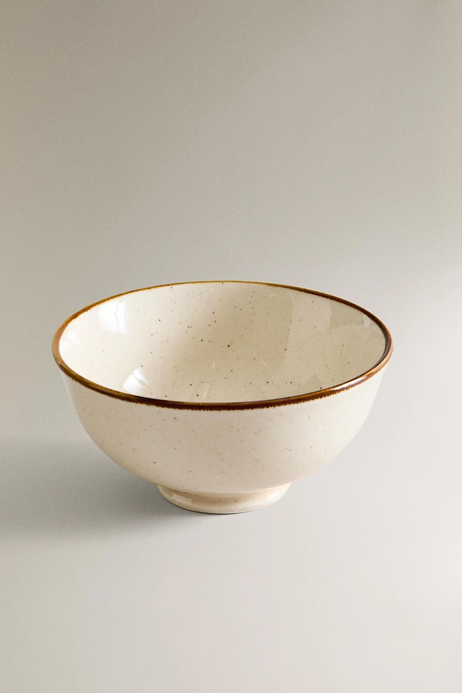 PORCELAIN MINI BOWL WITH ANTIQUE FINISH RIM