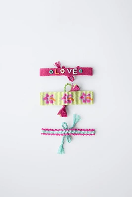 LOT DE TROIS BRACELETS DE FANTAISIE