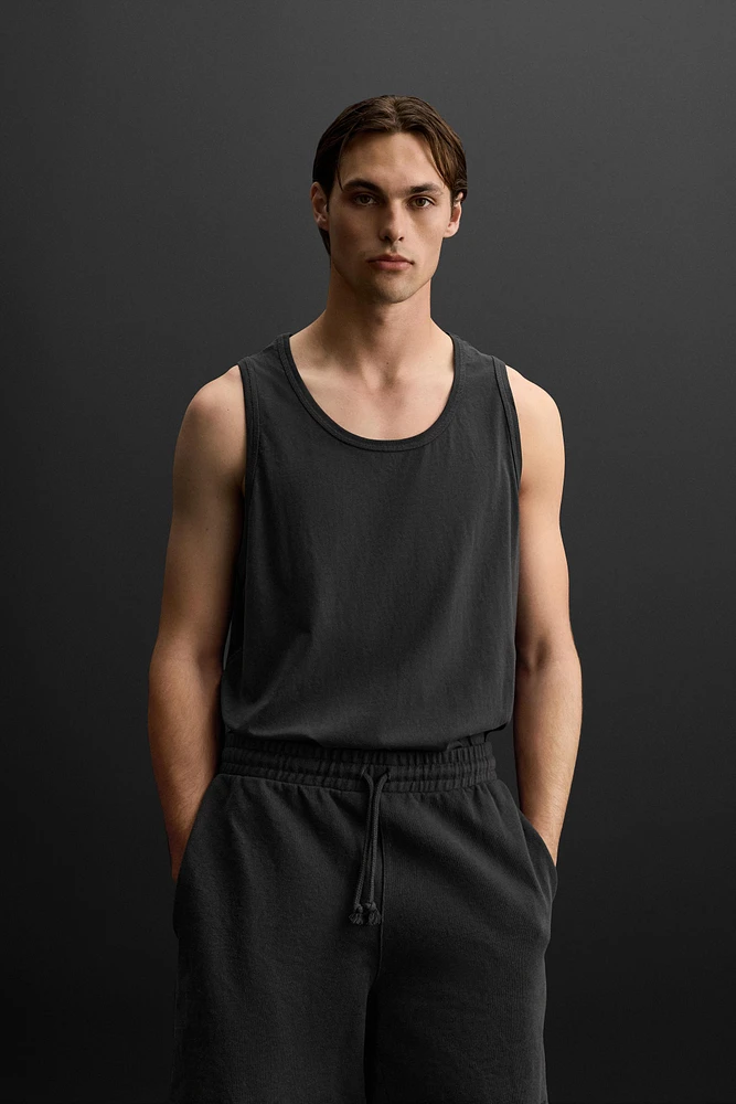 TRAINING TANK TOP