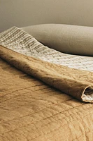 COTTON AND LINEN QUILT