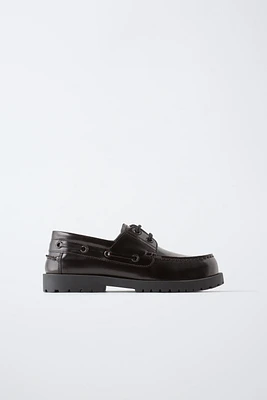 LEATHER LUG SOLE BOAT SHOES