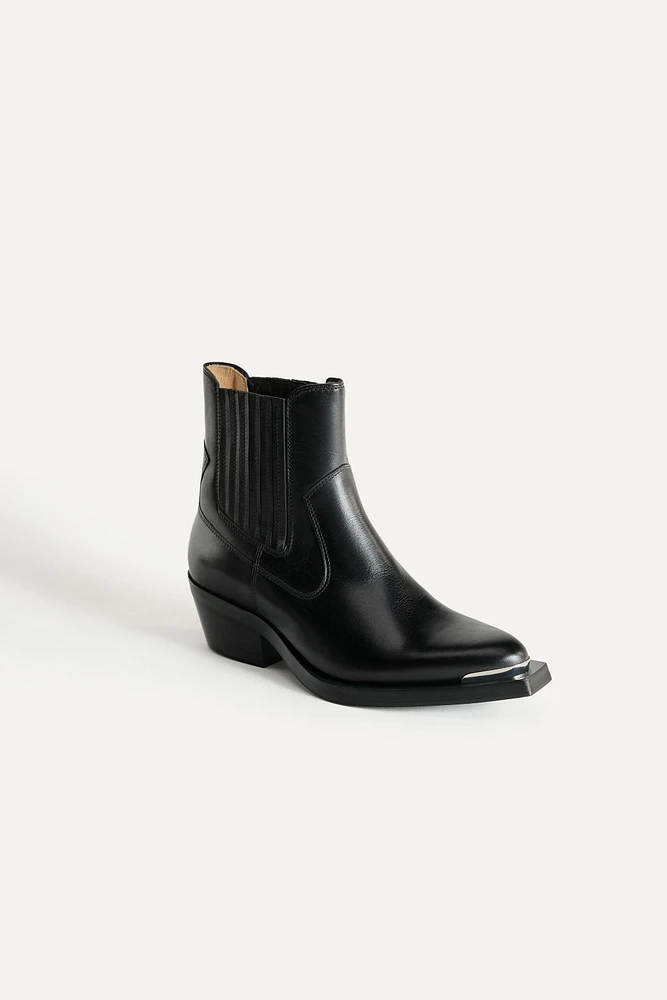 POINTED-TOE LEATH ANKLE BOOTS 50TH ANNIVERSARY