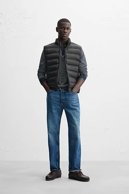 LIGHTWEIGHT PADDED VEST