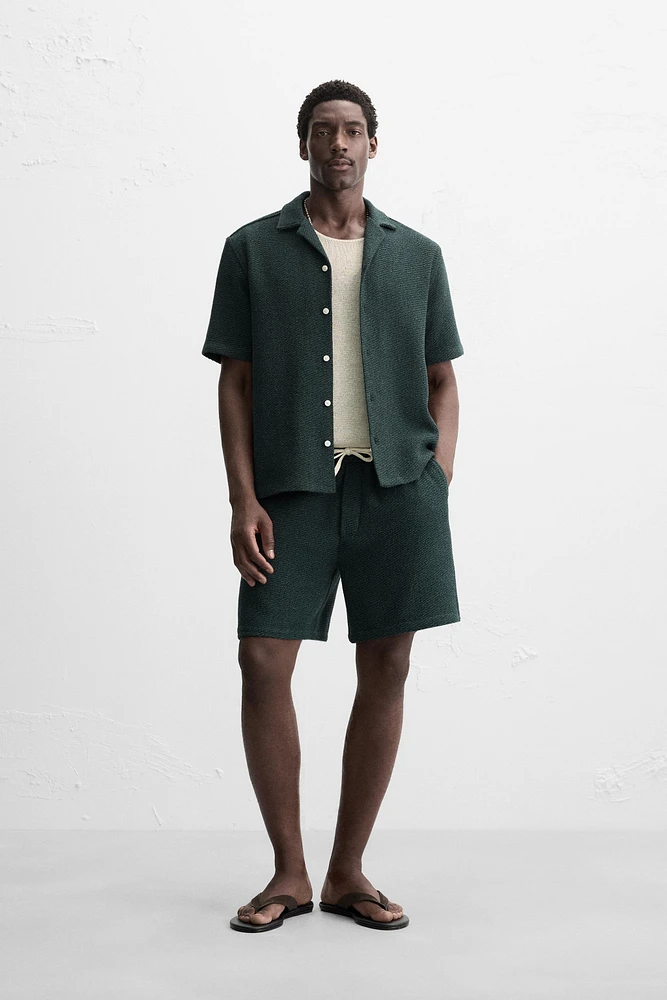 RELAXED FIT TEXTURED SHIRT