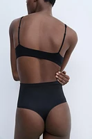 STRING TAILLE HAUTE BODY SHAPE AVEC POLYAMIDE