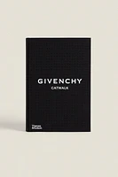 LIVRE GIVENCHY CATWALK