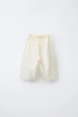 PANTALON DROIT FLEURS BRODÉES