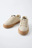 BASIC SNEAKERS