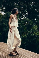 JUPE MIDI BRODERIES AJOURÉES