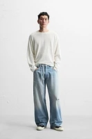 RIPPED BAGGY FIT JEANS