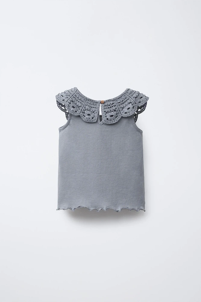 CROCHET COLLAR T-SHIRT