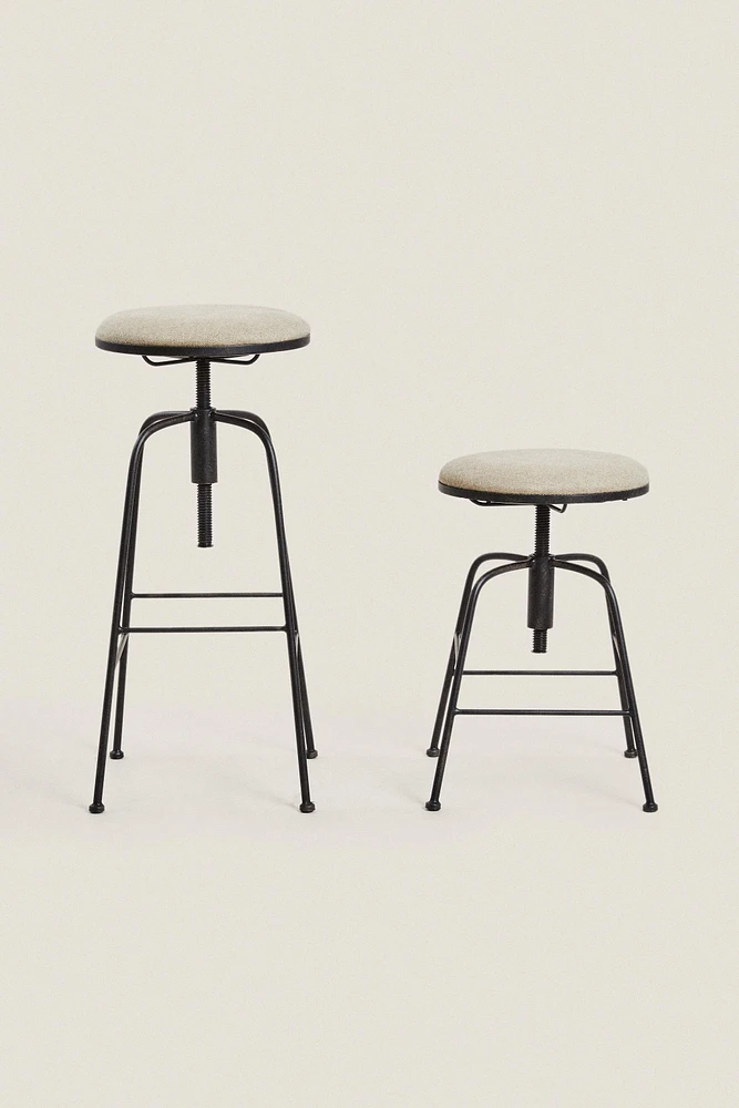 TABOURET DE BAR ROTATIF LIN