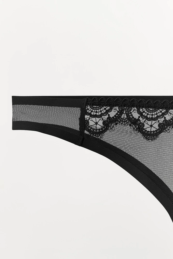 MESH LACE PANTIES