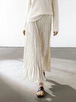 Flowing midi skirt with box pleats