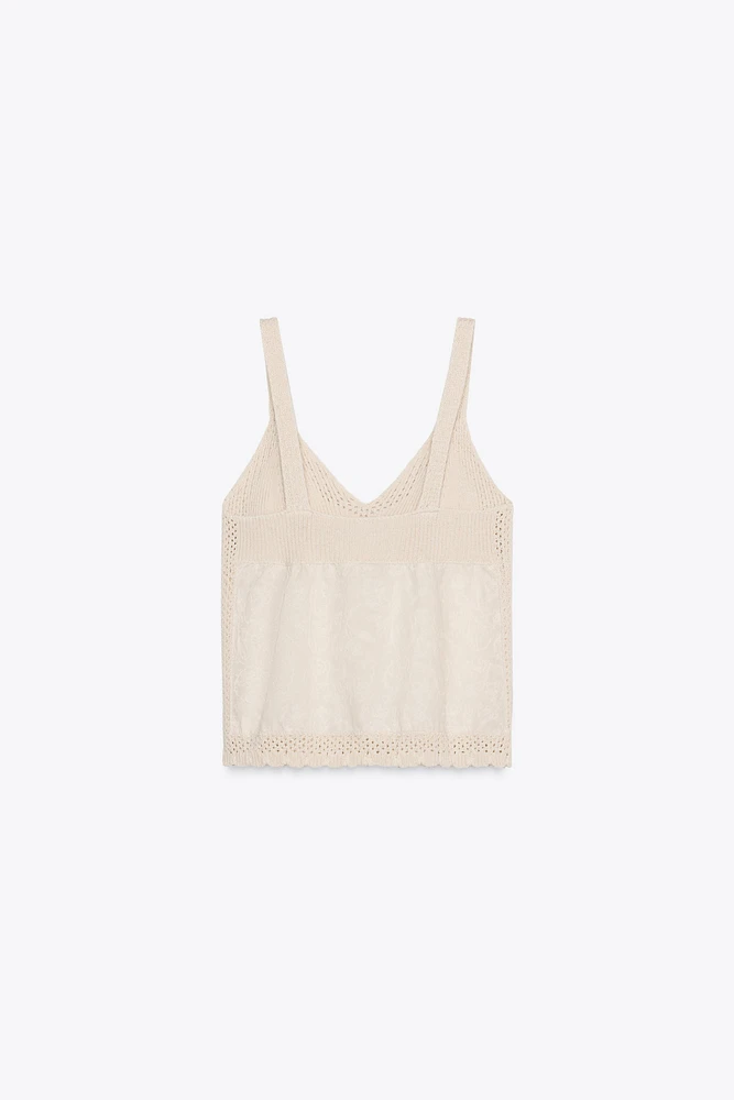 TOP EN MAILLE À BRETELLES MATIÈRES VARIÉES
