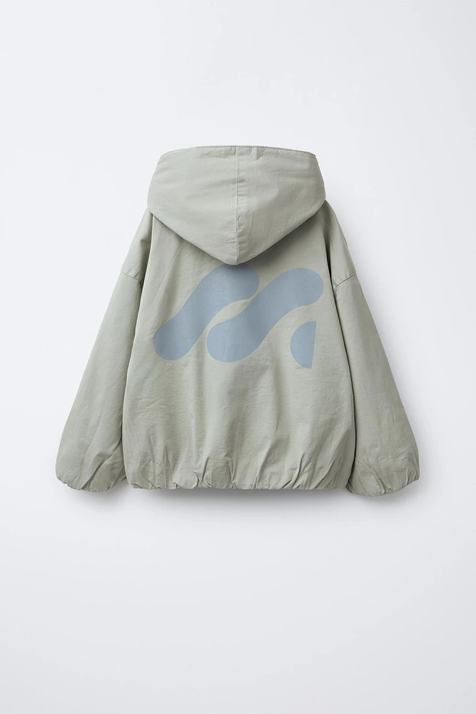 BLOUSON À CAPUCHE AVEC LOGO