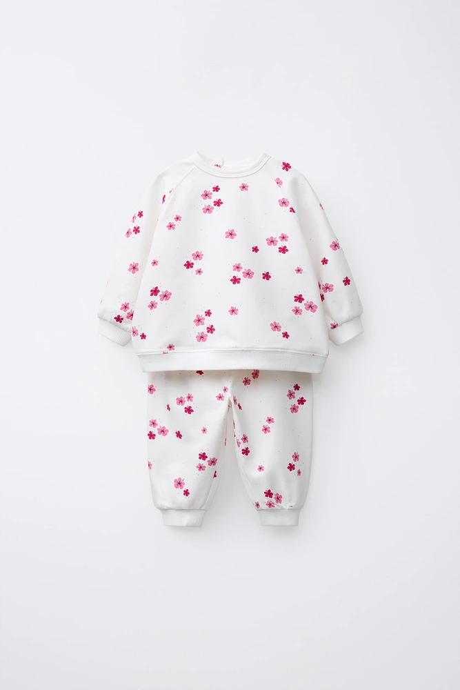 PRINTED SWEATSHIRT AND PANTS SET