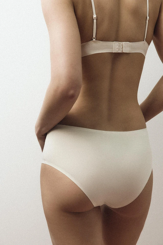 WIDE BAND PANTIES