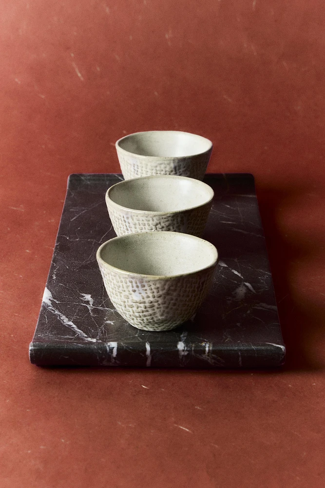 TEXTURED STONEWARE MINI BOWL