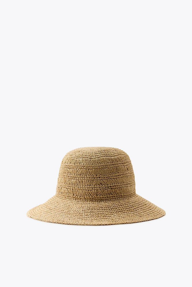 CHAPEAU BOB TRESSÉ