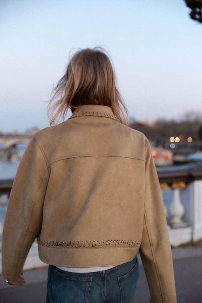 BLOUSON EFFET DAIM À DÉTAILS TRESSÉS