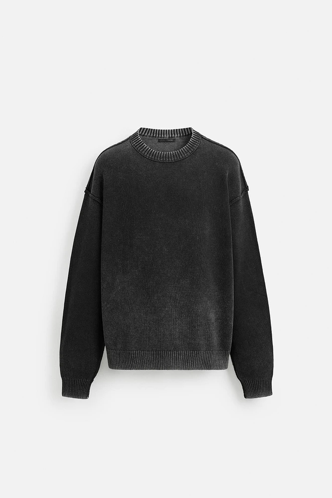 WASHED REVERSE EFFECT SWEATER