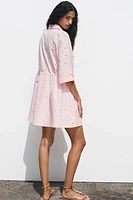 ROBE BRODÉE À EFFET GOMME