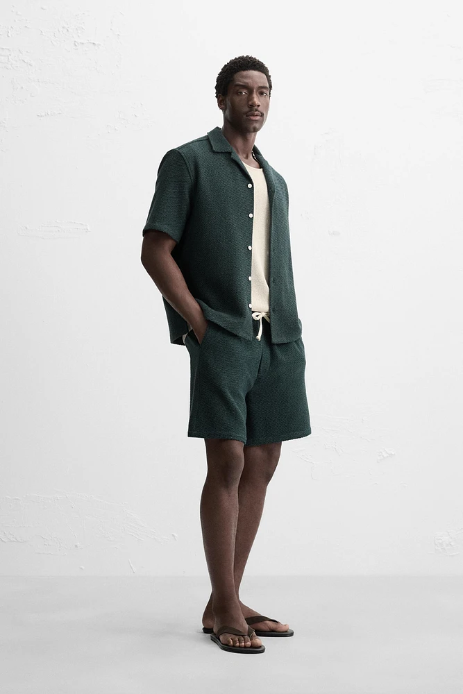 RELAXED FIT TEXTURED SHIRT