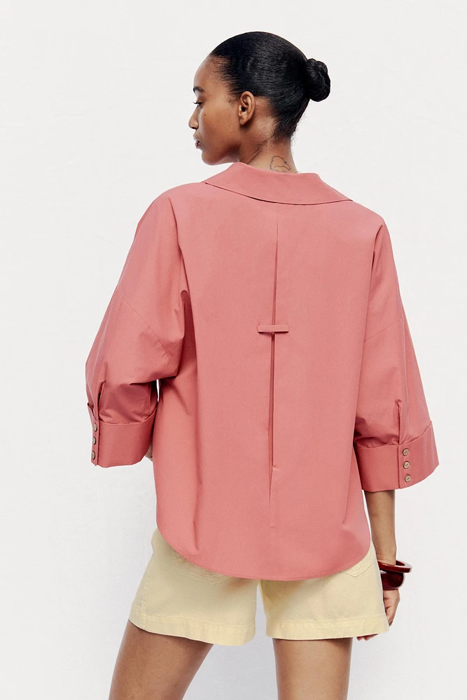 CHEMISE EN POPELINE AVEC MANCHES LARGES