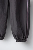 PANTALON JOGGER TECHNIQUE AVEC LACETS