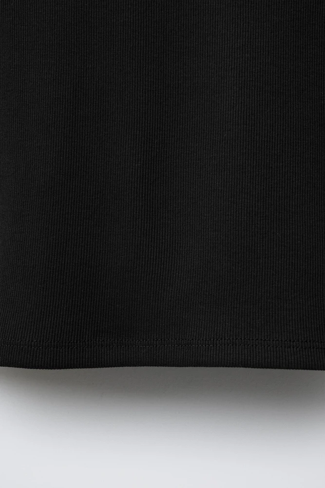 SLEEVELESS RIBBED T-SHIRT