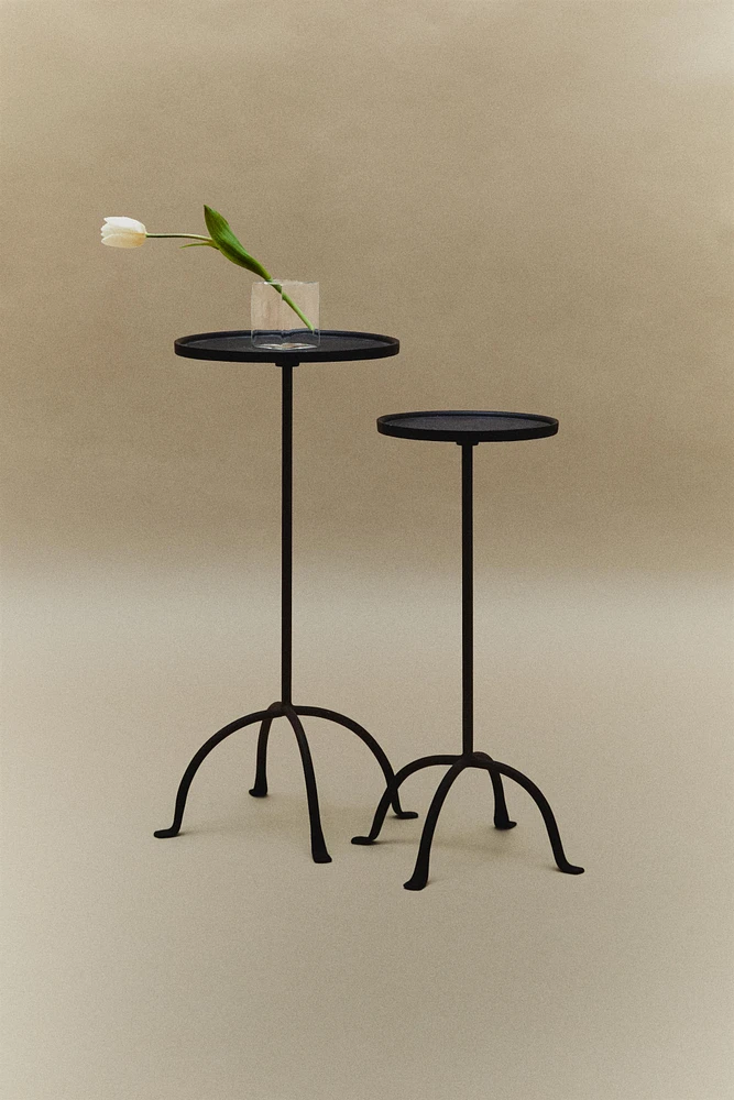 TABLE D’APPOINT MÉTAL VIEILLI